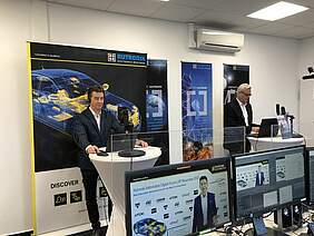 Premiere of the Rutronik Automotive Digital Forum 