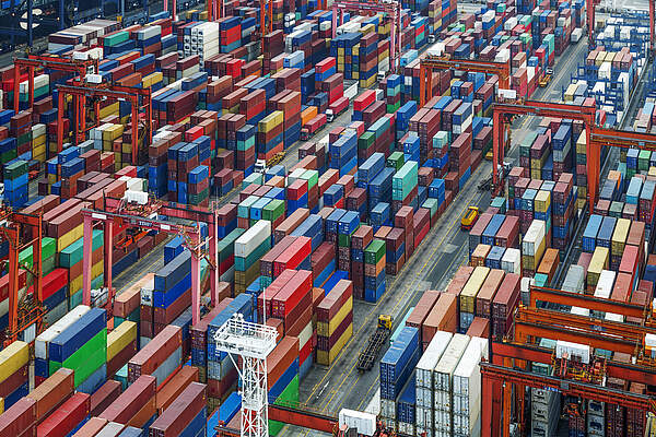 Logistics & asset tracking Logistics & asset tracking