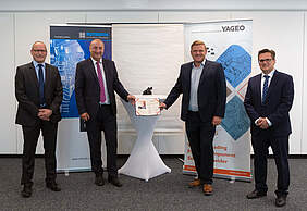  „Best European Automotive Distributor 2019“: Rutronik receives award from Yageo