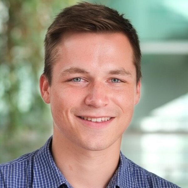 Dr. Martin Baumann, BMW Dr. Martin Baumann, Spezialist Hardwareentwicklung