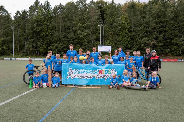 Pressefoto Rutronik Summer Camp 2026 für Kinder von Mitarbeiterinnen und Mitarbeitern