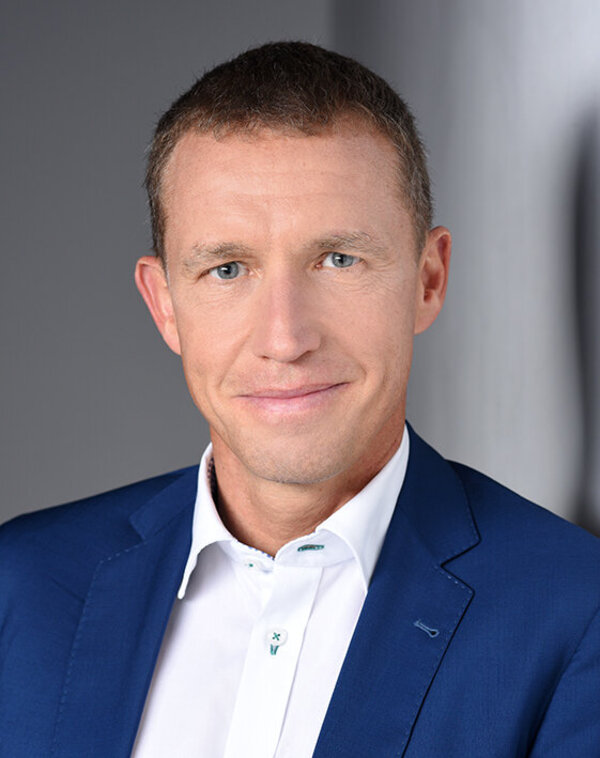 Thomas Schneid, Infineon Thomas Schneid, Head of Software, Partnership & Ecosystem