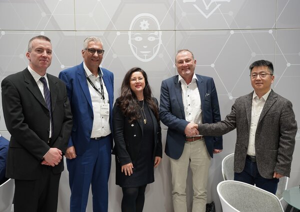 Rutronik and 3PEAK sign new franchise agreement